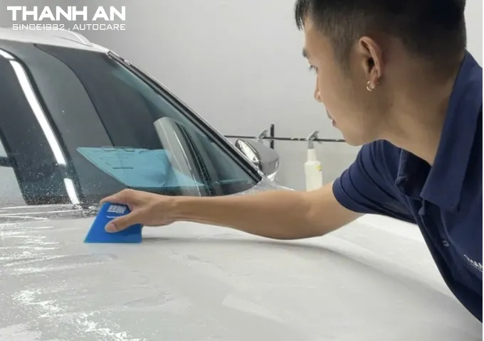 Chiếc Lexus IS Luxury sang trọng sau khi được trang bị lớp PPF cao cấp.