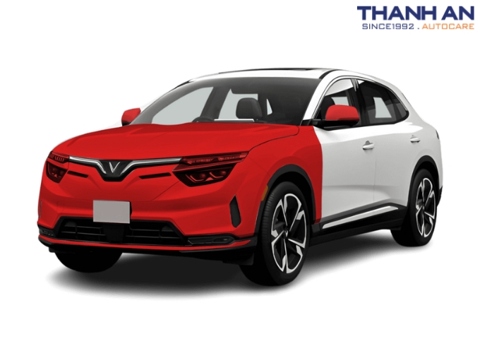 Gói dán PPF toàn bộ phần phía trước xe để bảo vệ xe khỏi đá sỏi văng trúng