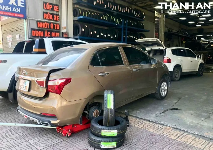 Lốp Bridgestone 165/65R14