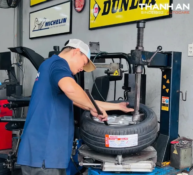 Lốp 185/55R15 chính hãng