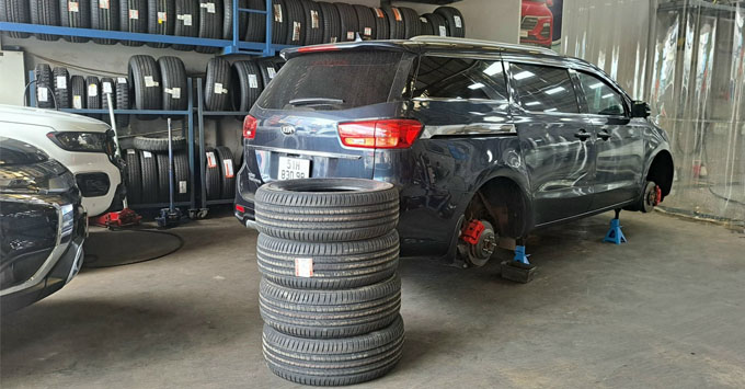 Lốp 235/60R18 giá cực tốt tại Thanh An Autocare