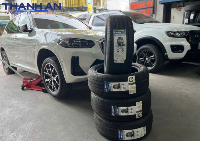 Dịch vụ thay lốp Goodyear tận nơi cho khách hàng