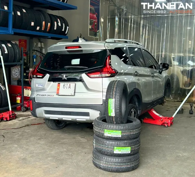 lốp xe kích thước 205/55R17 cho xe xpander cross