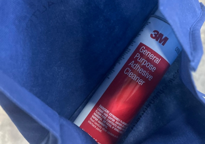 Kỷ lục giao hàng Quận 7: 15 phút từ lúc nhắn tin đến khi nhận chai tẩy keo 3M tận tay!