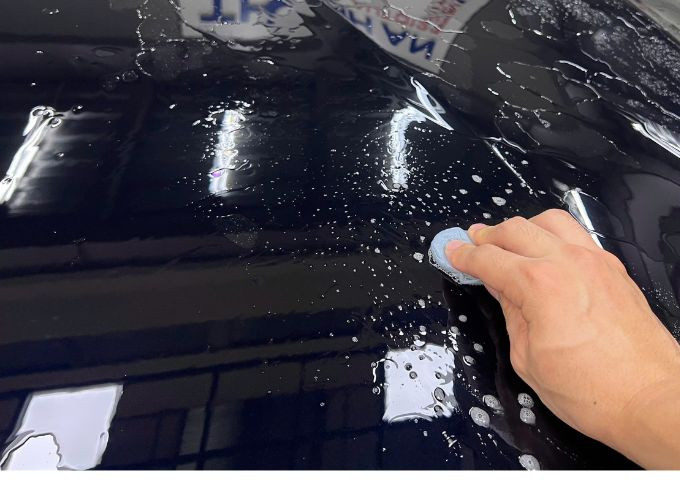 Tẩy nhựa đường trước hay sau rửa xe? Thứ tự chuẩn