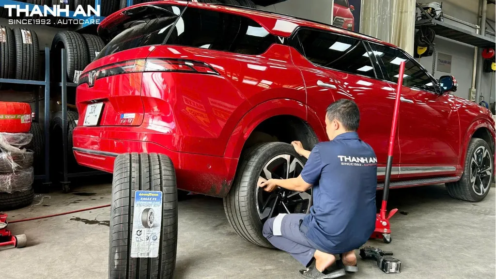 Phụ tùng và phụ kiện xe VinFast VF 9