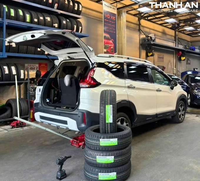 Thay Lốp Xe Ô Tô Quận Bình Thạnh: Chính hãng, Giá tốt, Uy tín