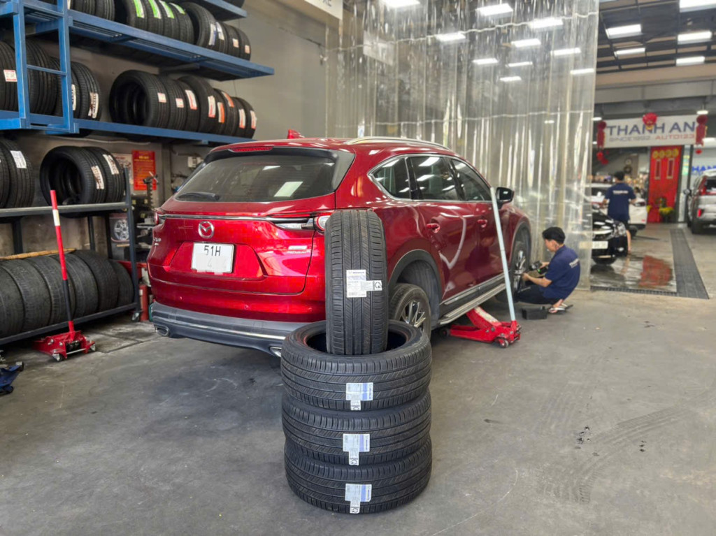 Mẫu Mazda CX-8 thay vỏ Michelin 225/55r19 dòng lốp cao cấp mang lại sự sang trọng tại Thanh An AutoCare