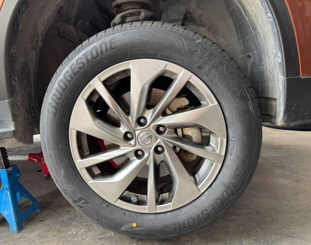 Nissan Xtrail Lốp Bridgestone 225-60R18 Alenza 001 Nhật Bản 7 (4)