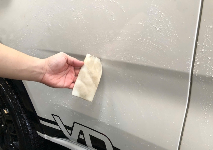 Tẩy nhựa đường