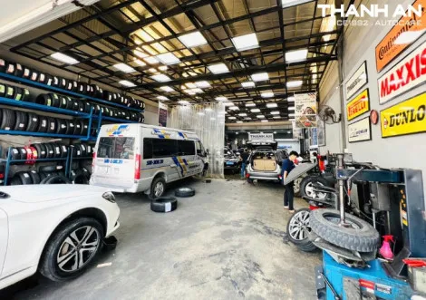 Thay Lốp Ô Tô Bình Thuận: Giao Lốp Chính Hãng Tận Nơi Từ Thanh An