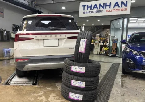 thay-lop-xe-o-to-quang-tri-tai-thanhanautocare