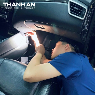 Camera-Hanh-Trinh-Vietmap-C61-Pro-ghi-hinh-toan-canh-truoc-va-sau-xe-chinh-hang-tai-thanh-an-autocare-quan-7