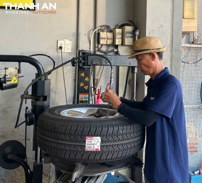 lop-265-65R17-bridgestone-thanh-an-autocare