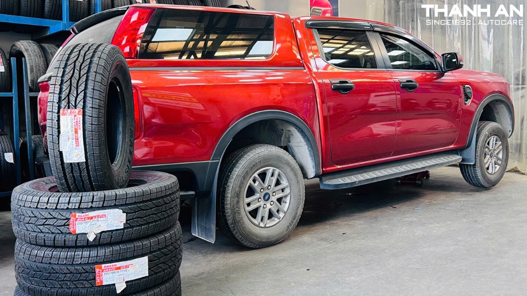 Lốp xe Ford Ranger XLS chính hãng giá tốt tại thành phố Hồ Chí Minh